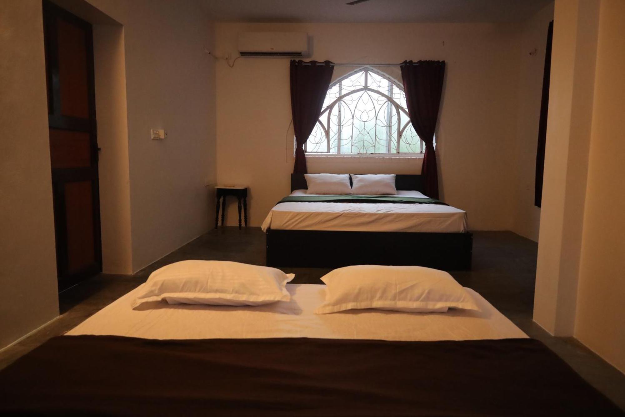 Le Serene Independent Beach Villa Kottakuppam Esterno foto