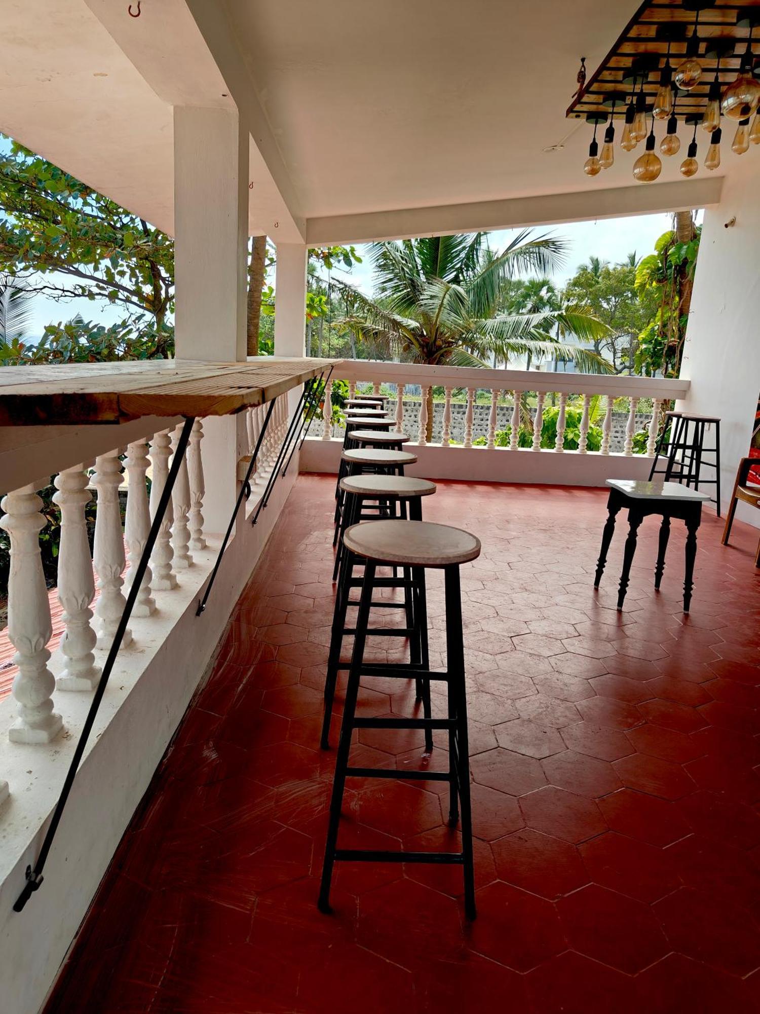Le Serene Independent Beach Villa Kottakuppam Esterno foto