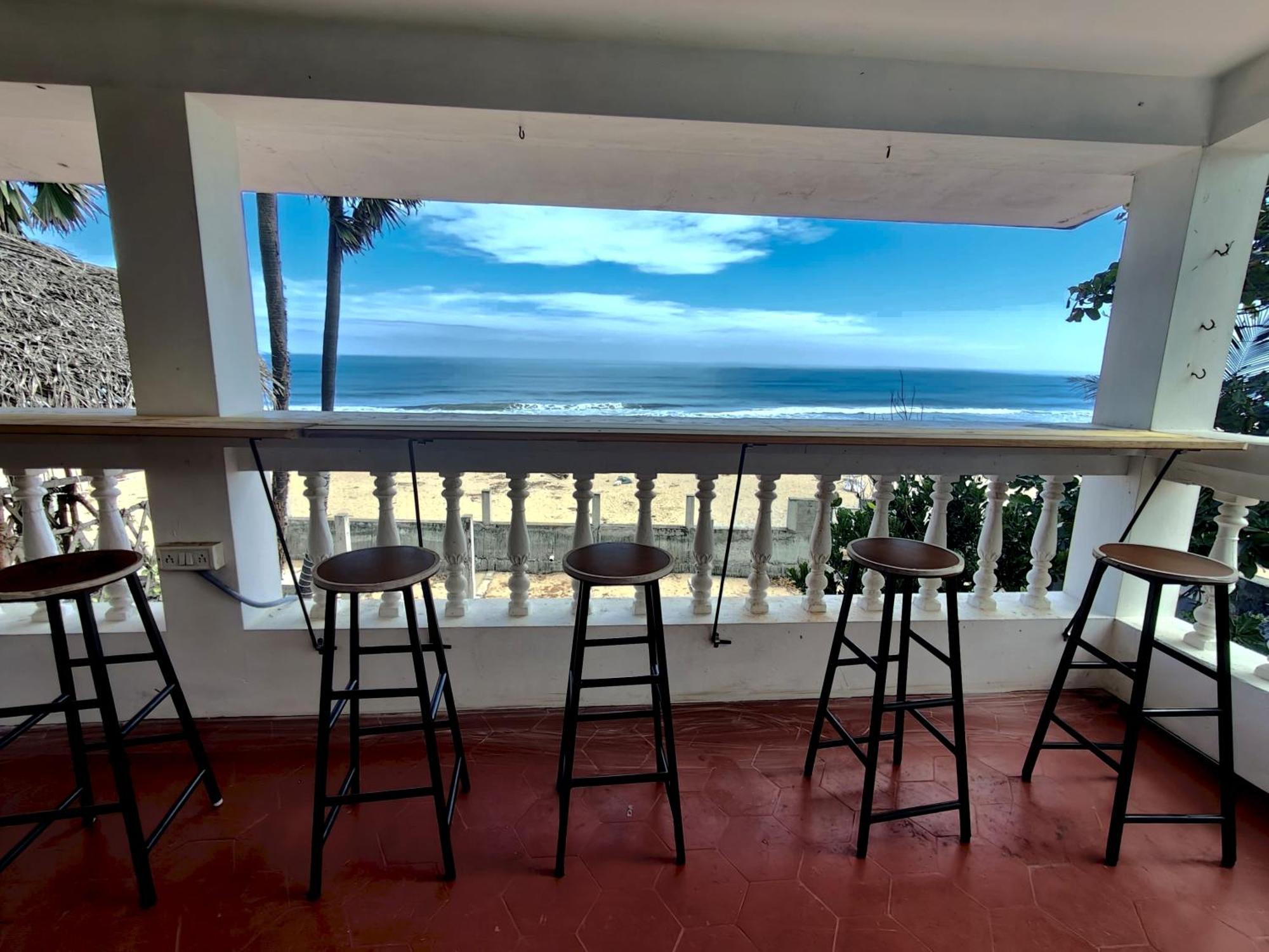 Le Serene Independent Beach Villa Kottakuppam Esterno foto